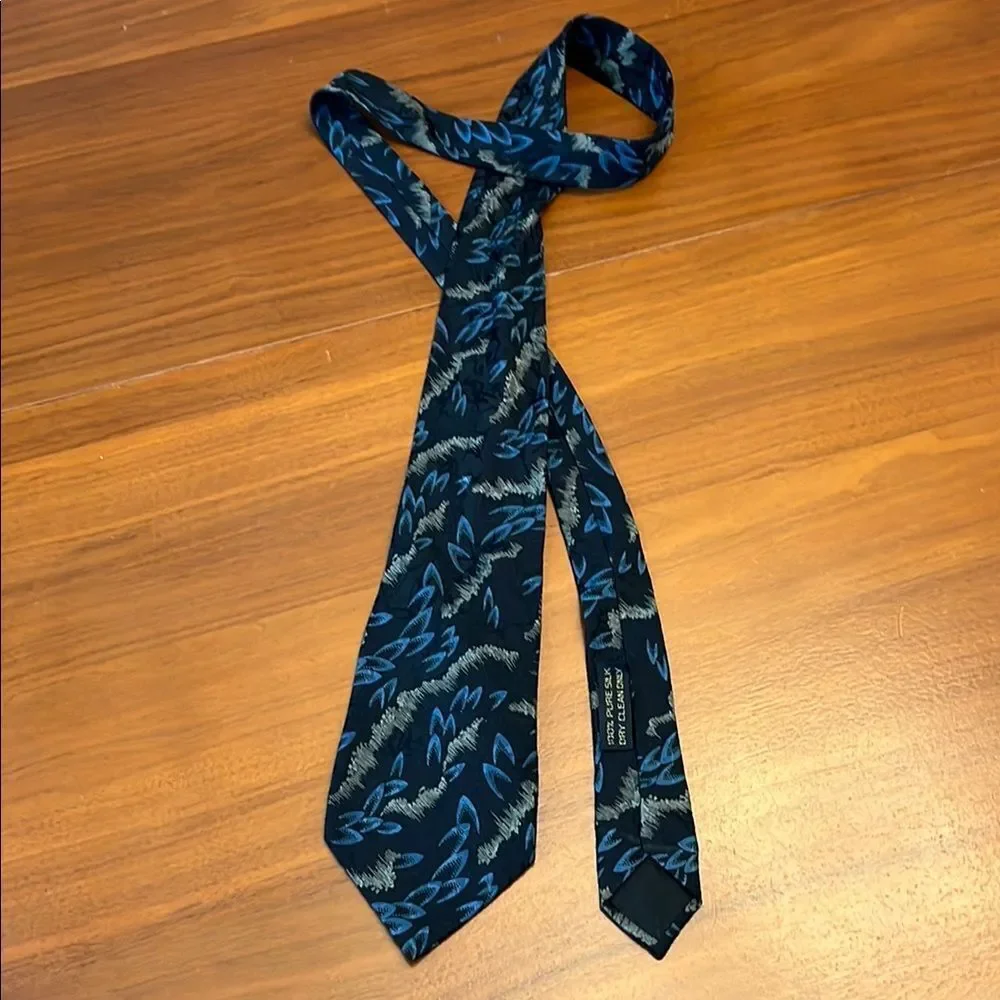 Giorgio Armani silk blue black tie